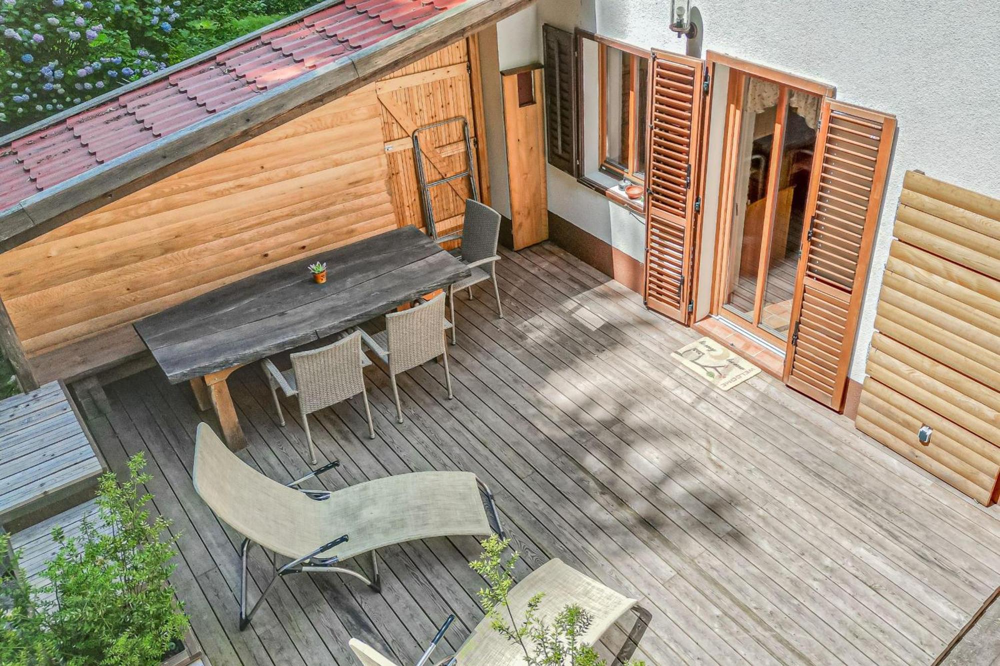 House By The Stream - Happy Rentals Avce Exterior photo
